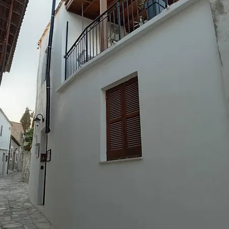 Villa En *