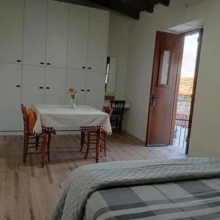 Villa En *